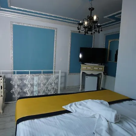 מלון Taksim Maya