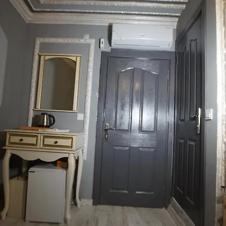 Отель Taksim Maya