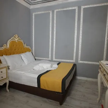 מלון Taksim Maya *