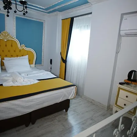 ホテル Taksim Maya *